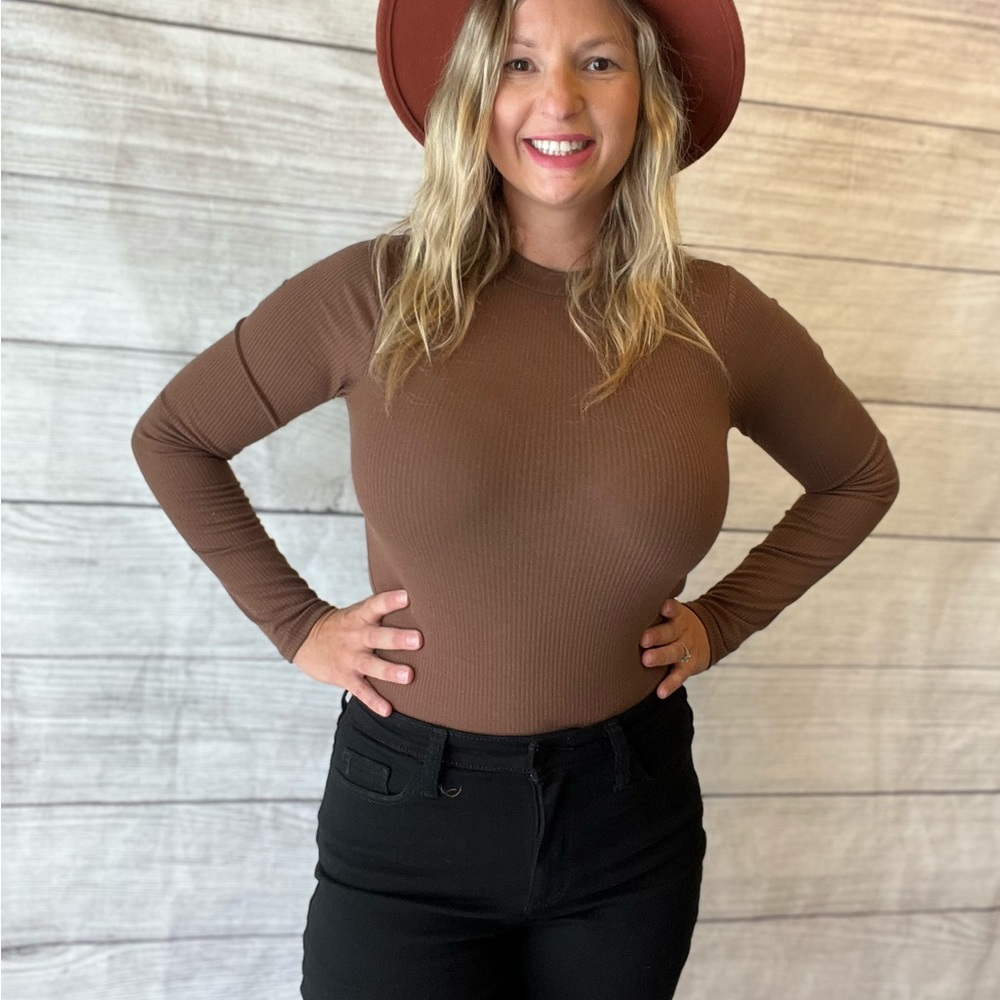 Long sleeve body suit